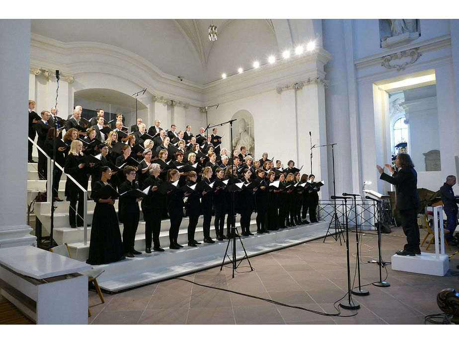 Abschlussvesper der Bischofskonferenz mit Austeilung des Bonifatiussegens (Foto: Karl-Franz Thiede)